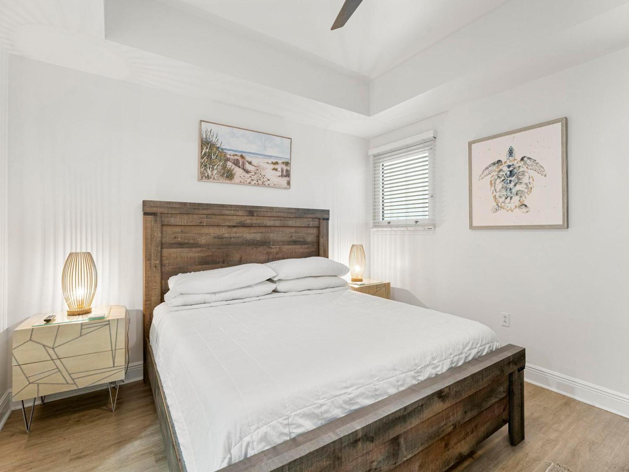 Apartment Sterling Breeze #907 C