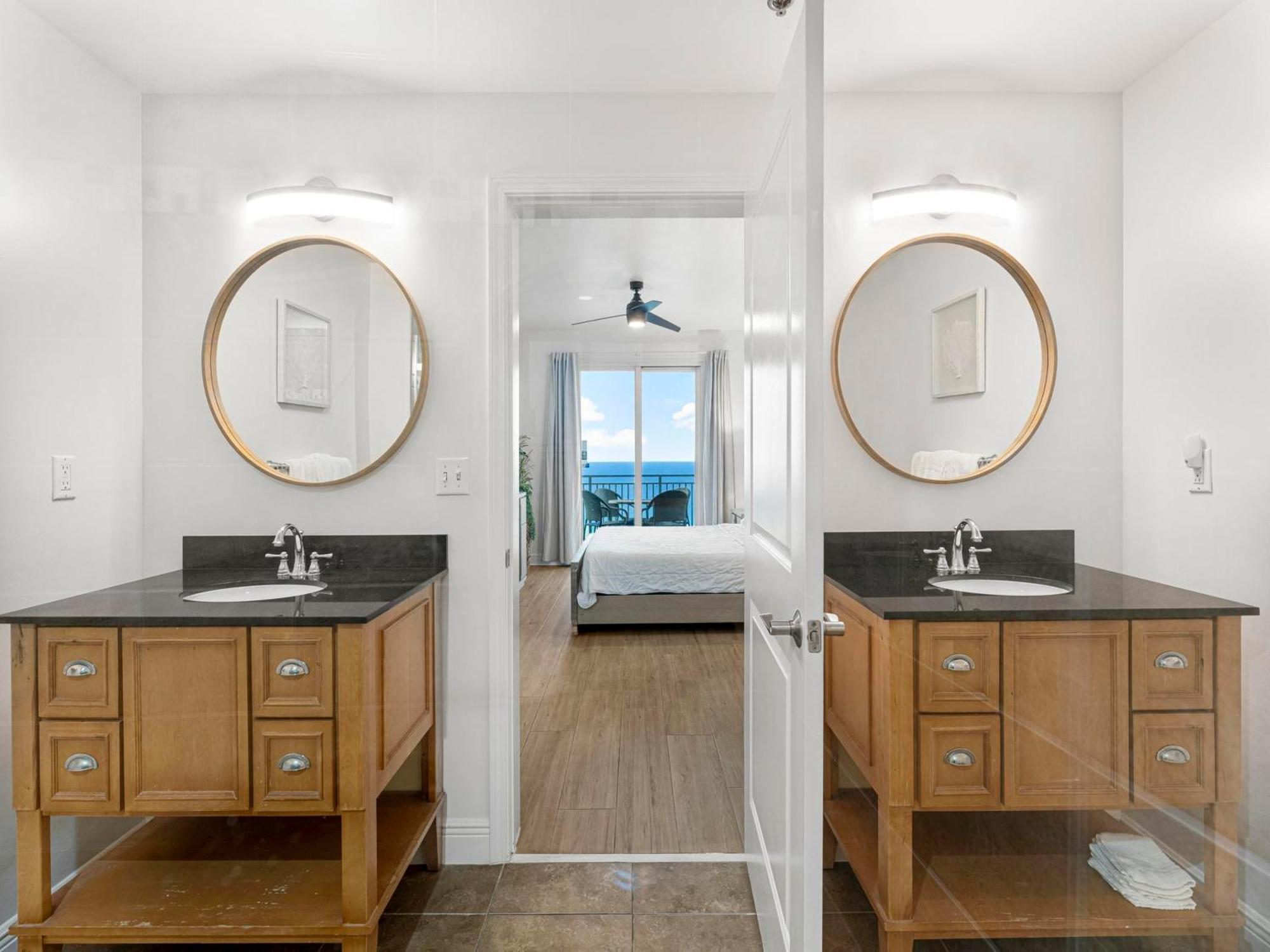 Sterling Breeze #907 C Apartment Panama City Beach