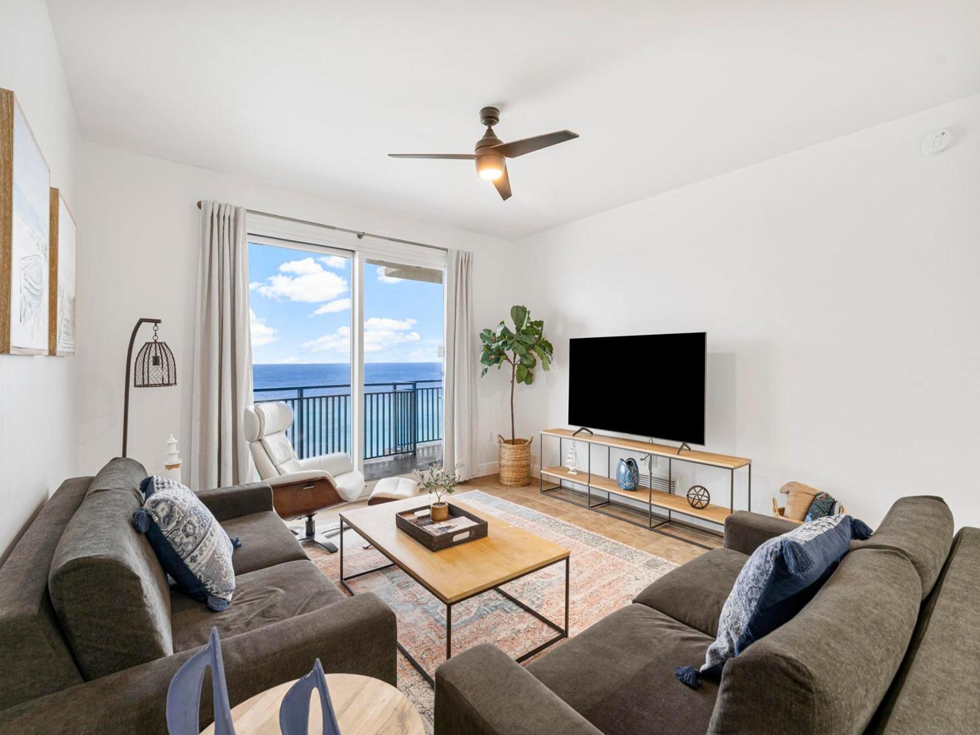 Apartment Sterling Breeze #907 C *