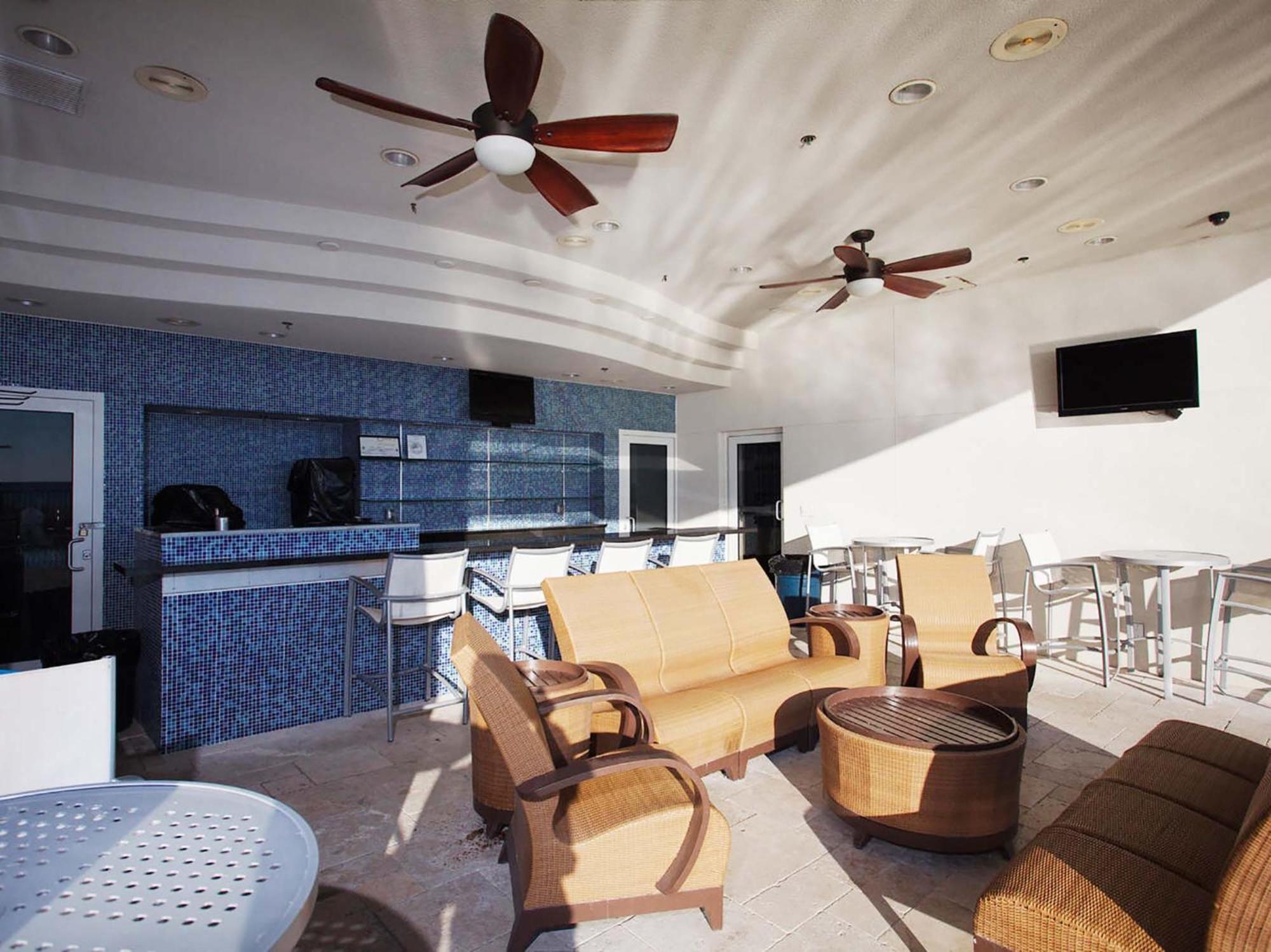 Sterling Breeze #907 C Apartment *