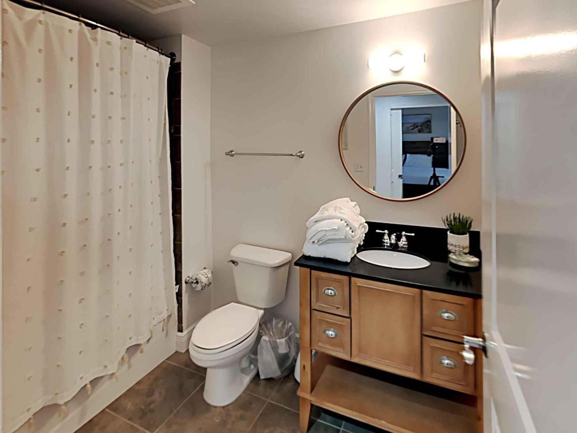 Sterling Breeze #907 C Apartment