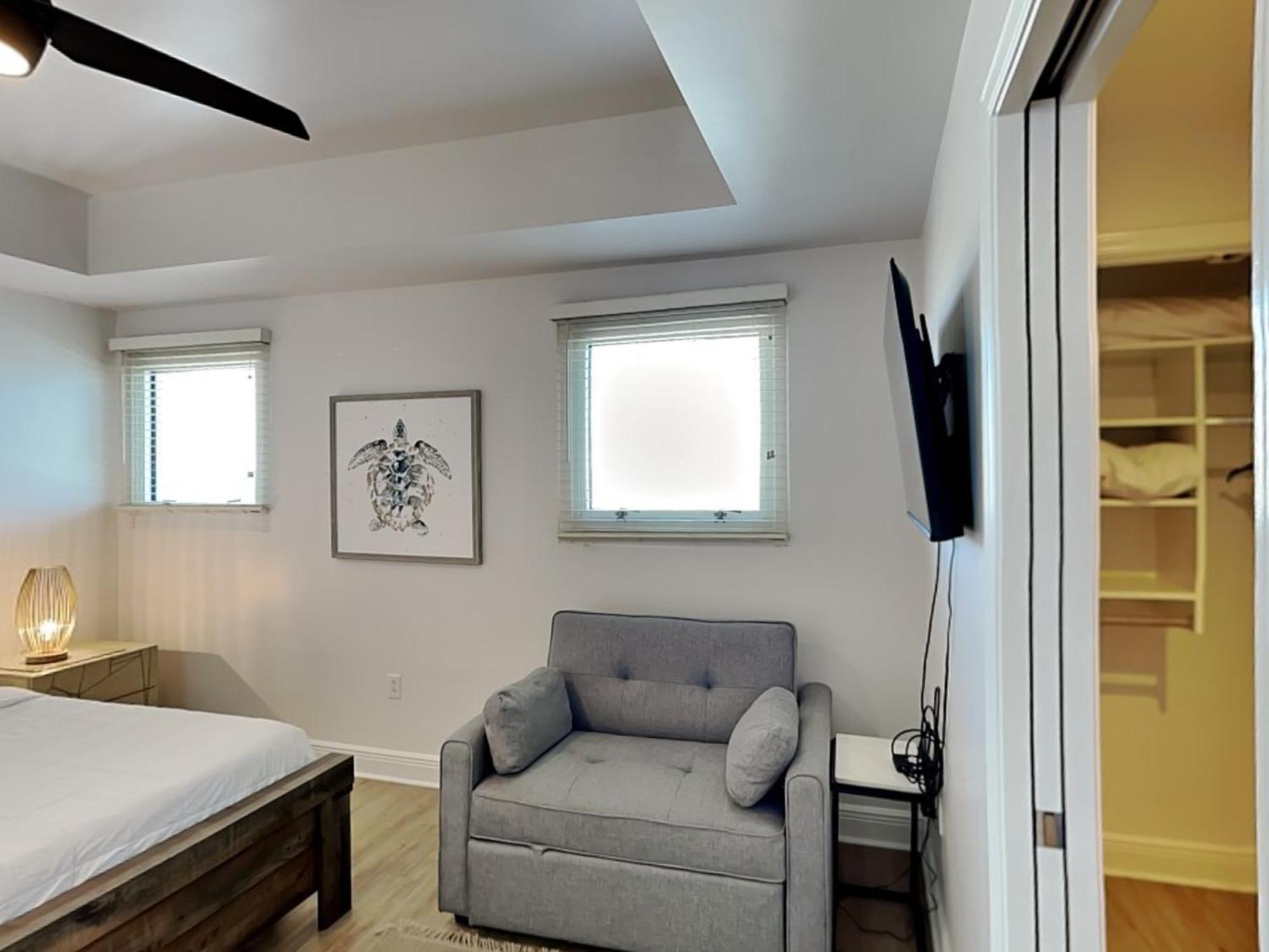 Apartment Sterling Breeze #907 C *