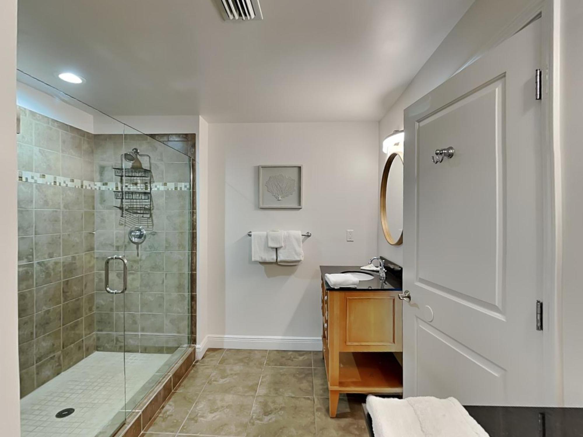 Sterling Breeze #907 C Apartment *